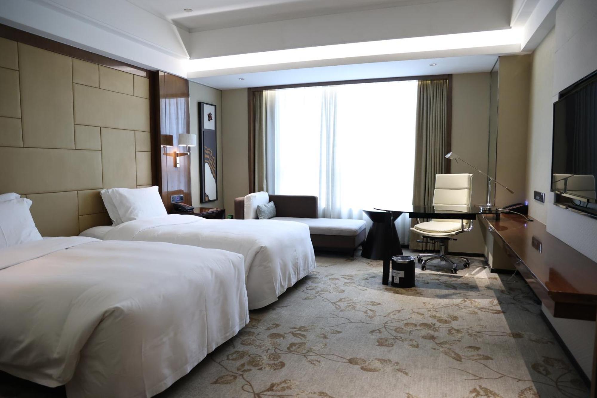 Hotel Nikko Guangzhou Buitenkant foto